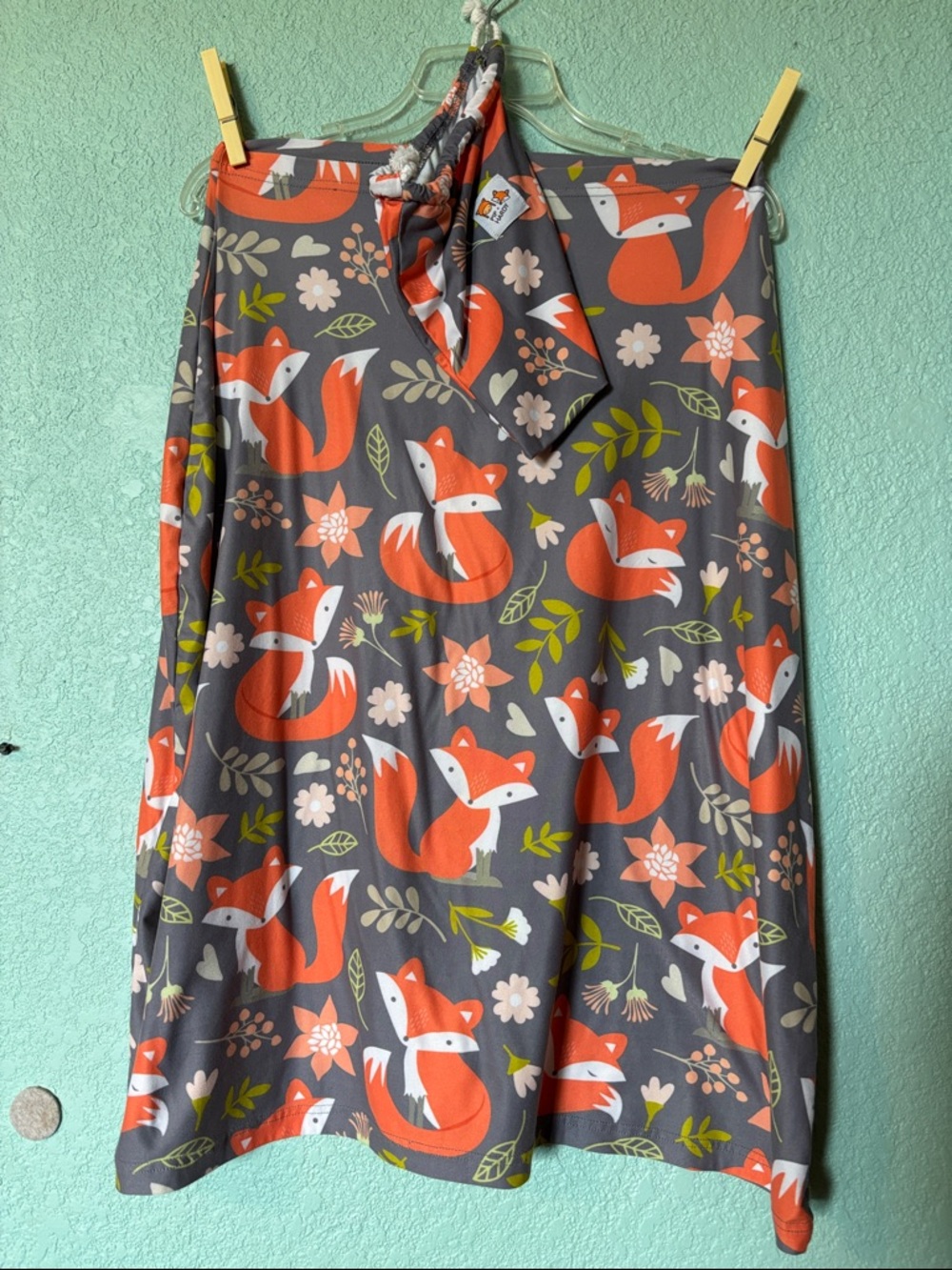 Woodland Fox Car Seat Cover with Matching Carry Bag, Gray & Orange - like new